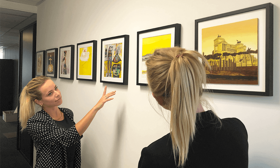 Nos curateurs d'art sélectionnent chaque artiste pour son travail original et son style affirmé.