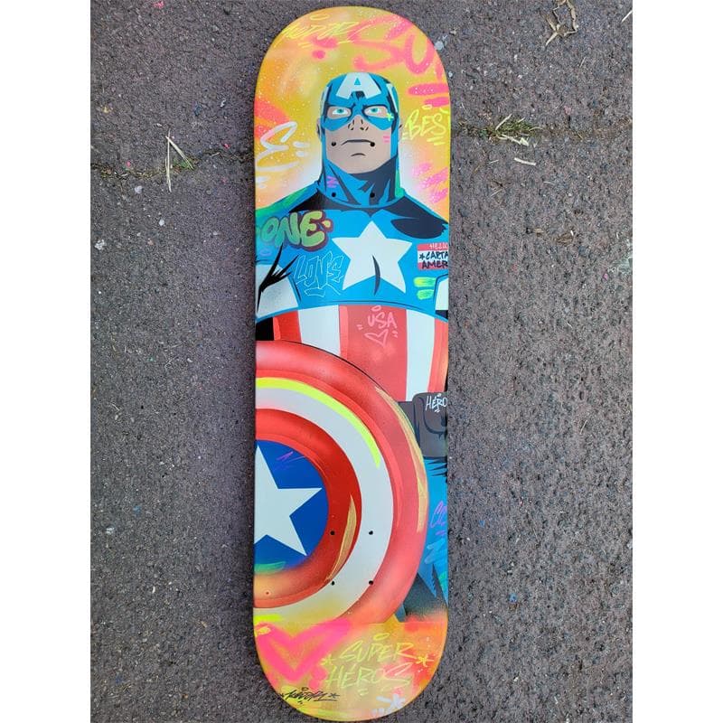 Sculpture Captain America par Kedarone | Sculpture Pop art Graffiti Posca