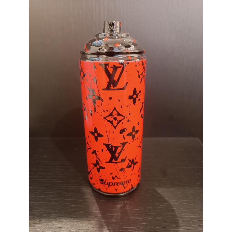 Sculpture Bombe Louis Vuitton by TED | Sculpture Street art Recycled objects Pop icons