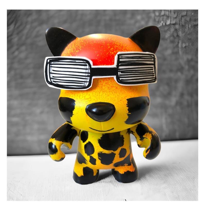 Sculpture Le petit tigre by Salvan Pauline  | Sculpture Pop art Recycled objects Animals