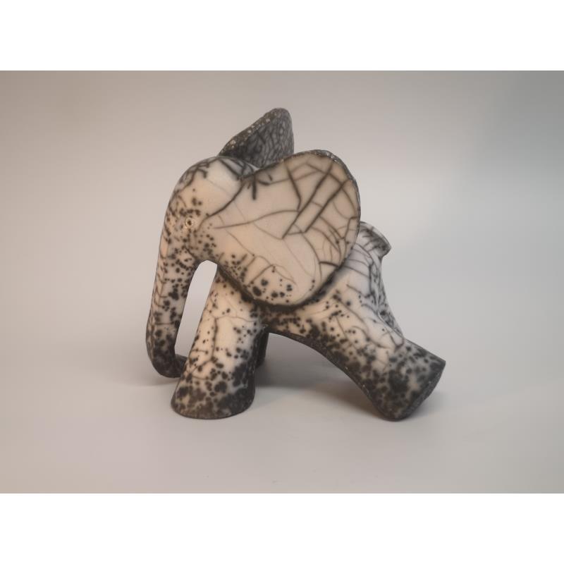 Sculpture L'Éléphant  by Roche Clarisse | Sculpture Figurative Animals