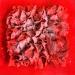 Gemälde Red Velvet von Dalloz Julie | Gemälde Art brut Materialismus Graffiti Holz Textil Upcycling