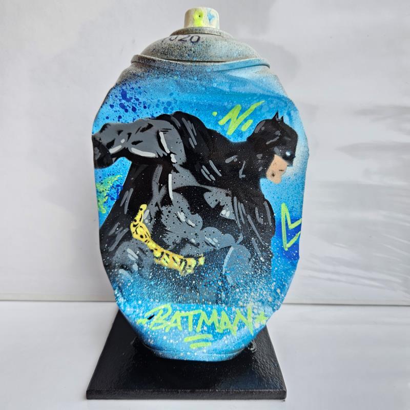 Sculpture blue batman  by Kedarone | Sculpture Pop art Graffiti