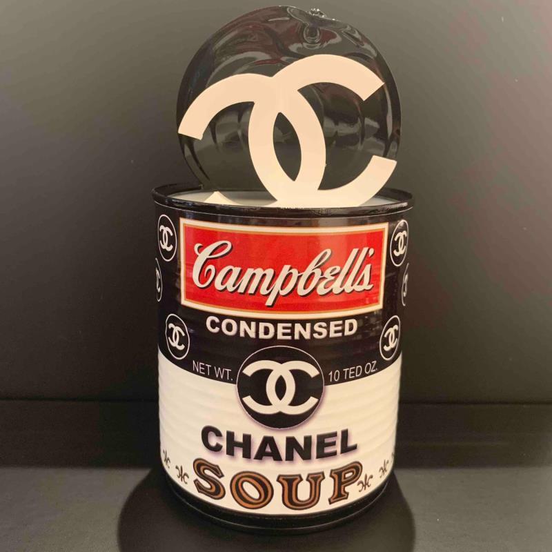 Sculpture Chanel 1 by TED | Sculpture Pop art Acrylic Resin