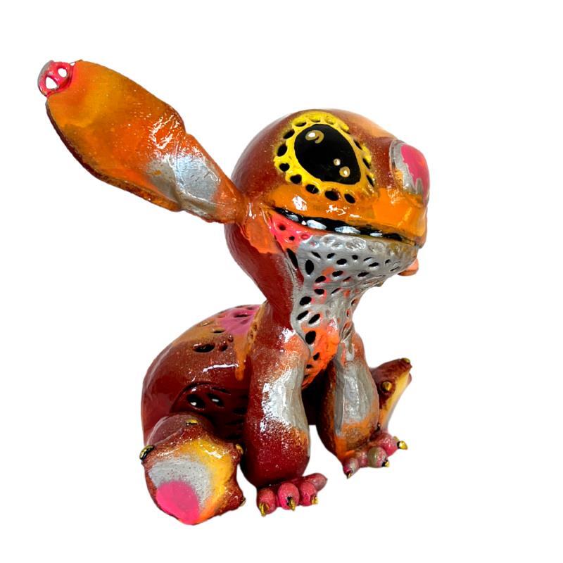 Sculpture SUNNY STITCH by Mikhel Julien | Sculpture Pop-art Resin