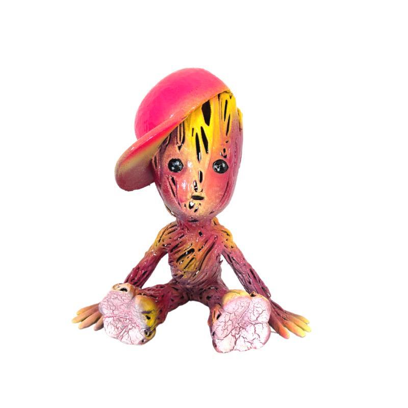 Sculpture PINKY GROOT CAP by Mikhel Julien | Sculpture Pop-art Resin