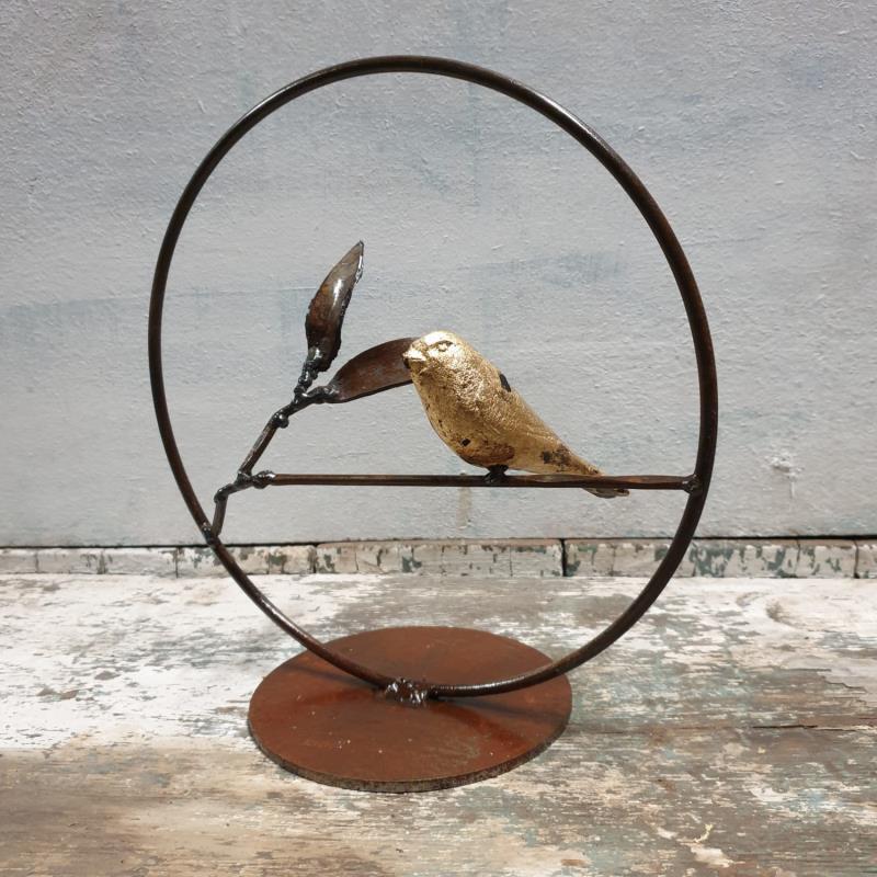 Sculpture oiseau sur branche by Eres Nicolas | Sculpture Figurative Animals Metal