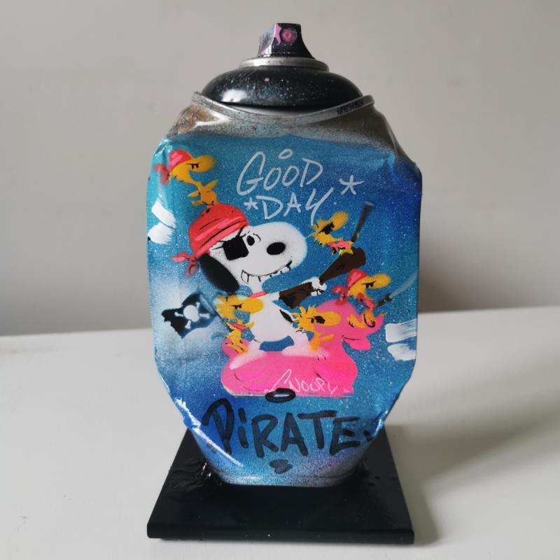 Sculpture Snoopy piraterie by Kedarone | Sculpture Pop-art Pop icons Graffiti Acrylic