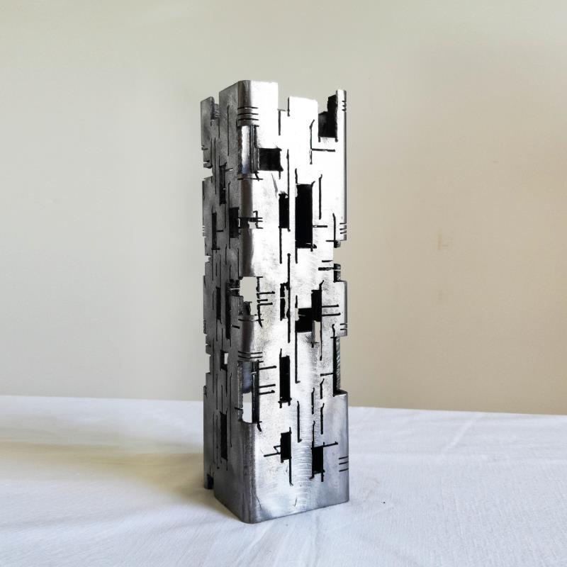Sculpture Building 17 by Poumès Jérôme | Sculpture Figurative Urban Metal