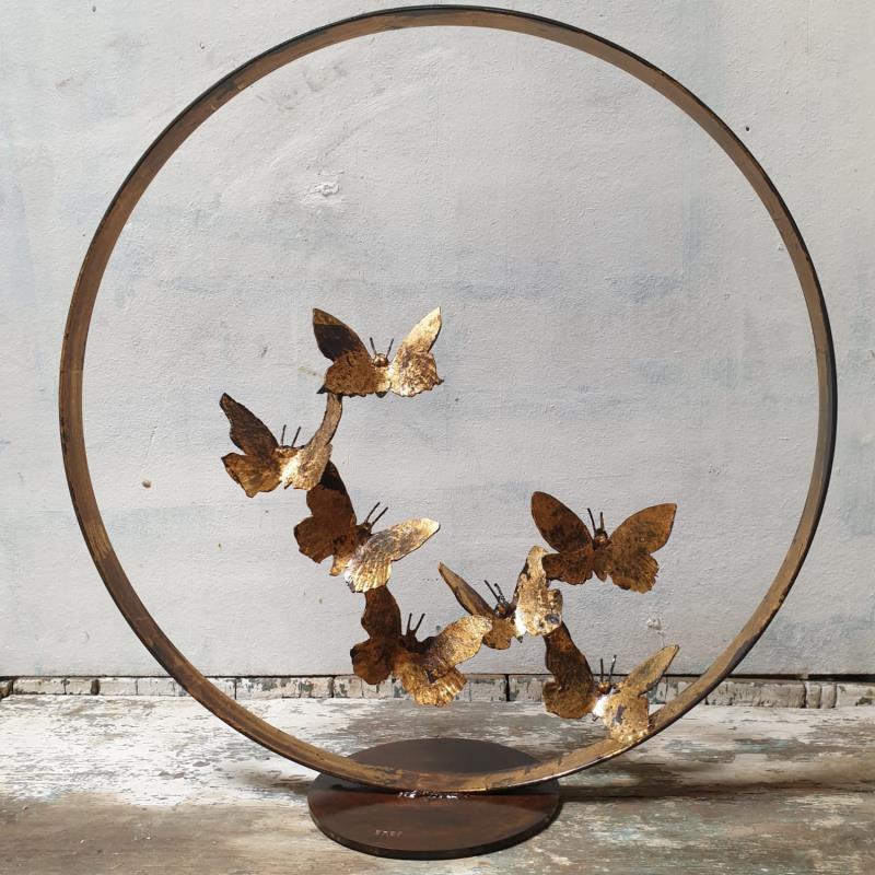 Sculpture Envolée aux 7 papillons by Eres Nicolas | Sculpture Figurative Metal Animals