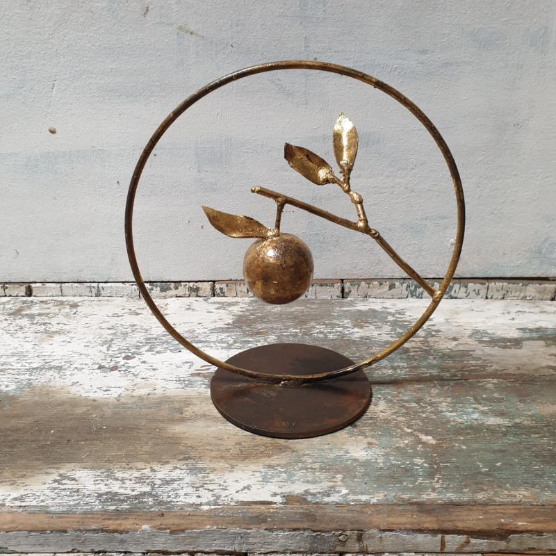 Sculpture Pomme d'Amour by Eres Nicolas | Sculpture Figurative Nature Metal