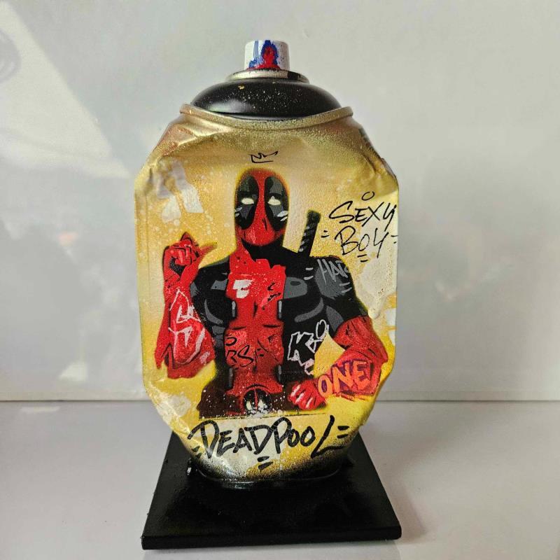 Skulptur Deadpool so sexy von Kedarone | Skulptur Pop-Art Pop-Ikonen Graffiti Acryl