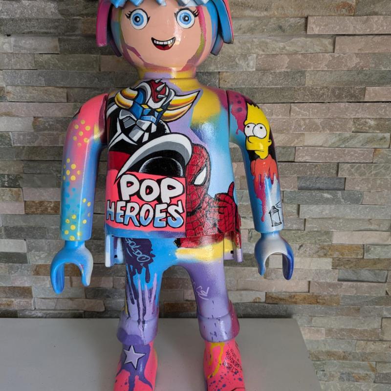 Sculpture Pop Heroes by Lopez Cédric | Sculpture Street art Graffiti Pop icons