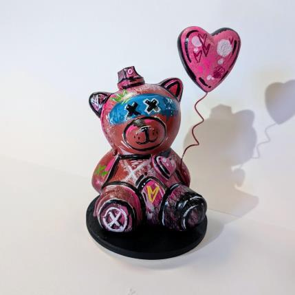 Sculpture Be my bear rouge  by Sufyr | Sculpture Street art Graffiti, Posca Animals