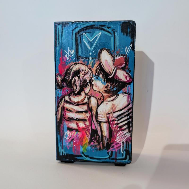 Sculpture VHS Mon petit marin bleu by Sufyr | Sculpture Street art Graffiti, Posca Child