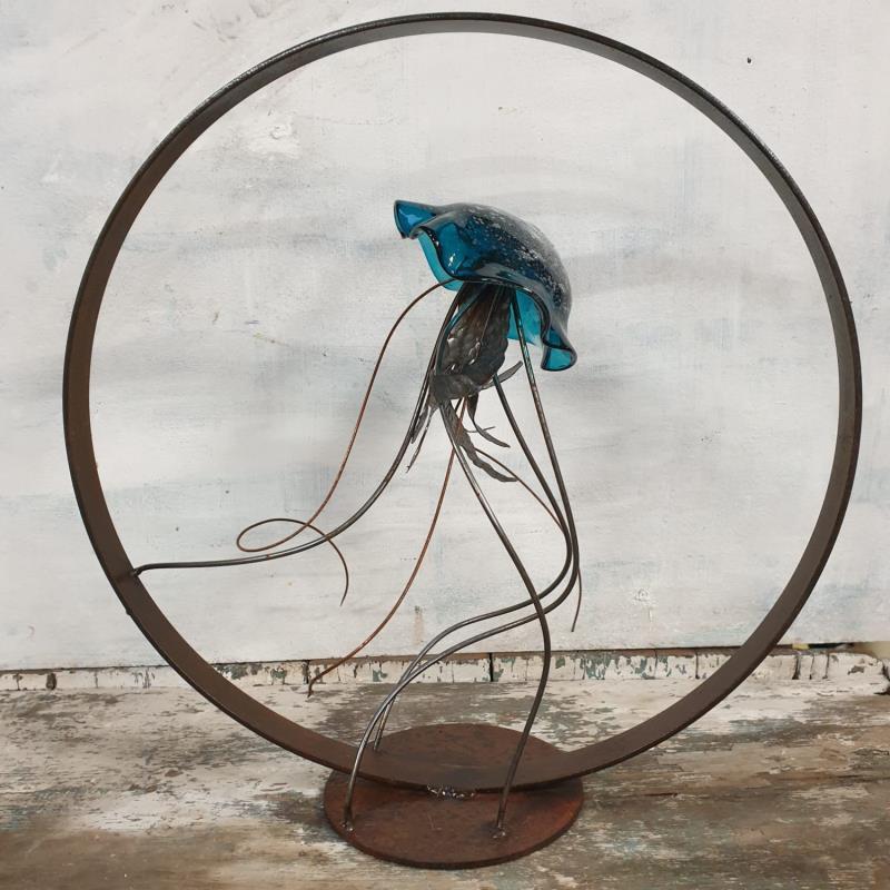 Sculpture meduse extra blue par Eres Nicolas | Sculpture Figuratif Métal Animaux