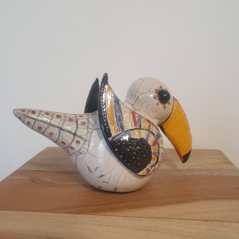 Sculpture Toucan stylisé by Escoffier Odile | Sculpture Figurative Animals Raku