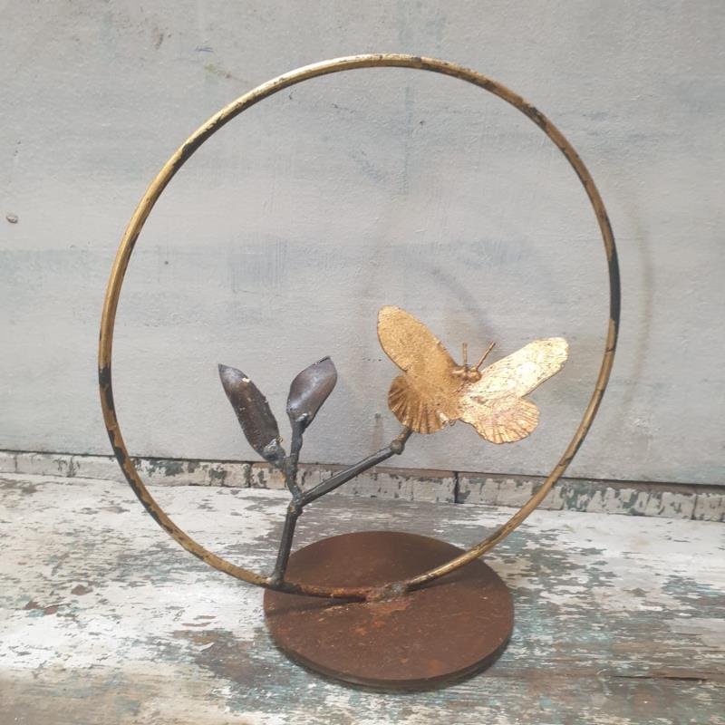 Sculpture papillon sur branche 2 by Eres Nicolas | Sculpture Figurative Metal Animals