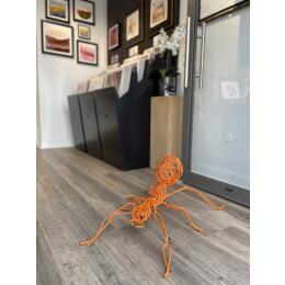 Sculpture La petite fourmi by Eres Nicolas | Sculpture Figurative Metal Animals