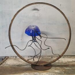 Sculpture Meduse bleu cyan by Eres Nicolas | Sculpture Figurative Metal Animals