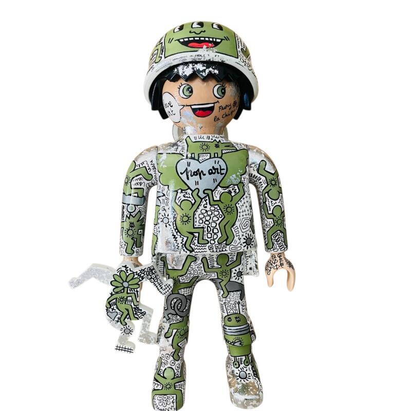 Sculpture PLAYMOBIL XXL63cm  KEITH HARING avec son accessoire  par Frany La Chipie | Sculpture Pop-art Graffiti, Posca Icones Pop