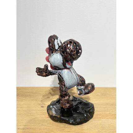Sculpture DARK COPPER HAPPY YOSHI by Mikhel Julien | Sculpture Pop-art Graffiti, Resin