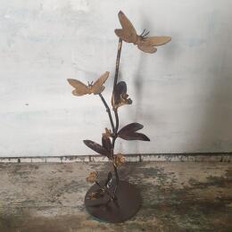 Sculpture Papillon sur tige by Eres Nicolas | Sculpture Figurative Metal Animals